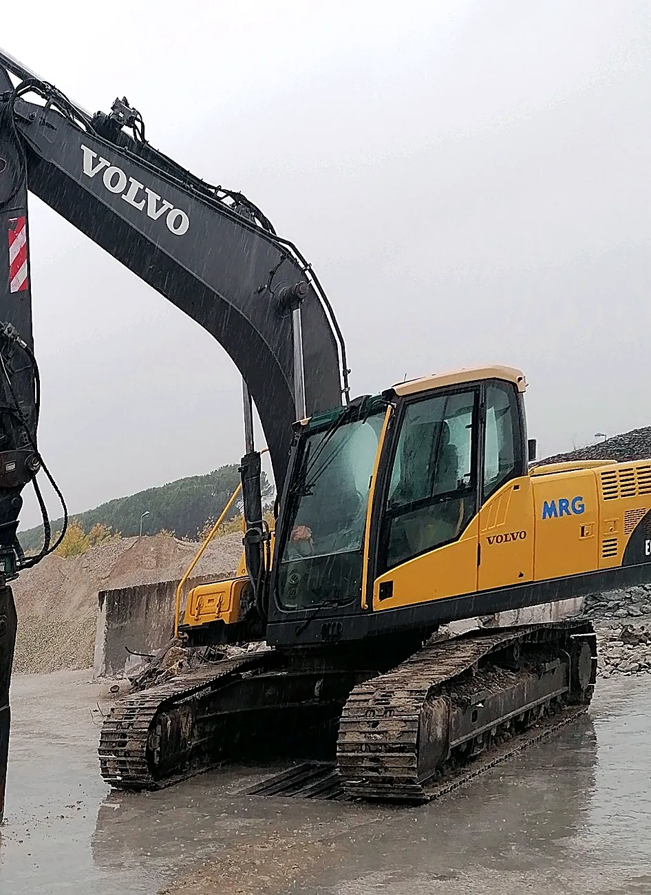 Escavatore cingolato Volvo MRG